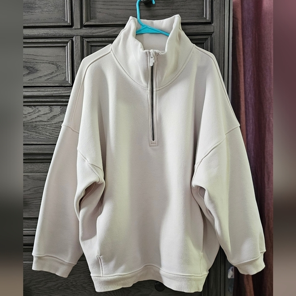 lululemon athletica Sweaters - Lululemon thick fleece pullover
